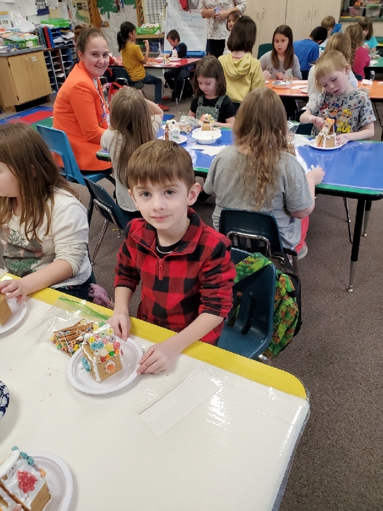 Learning about Christmas in the Netherlands and Making gingerbread houses!
Thank you Asotin County Library!